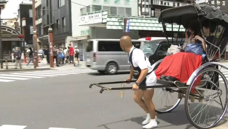 Tokyo rickshaw operator resumes English classes ahead of tourist reopening