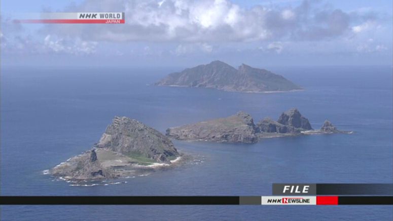 Two Chinese ships enter Japanese territorial waters off Senkaku Islands