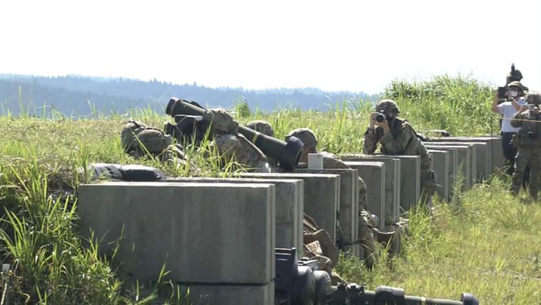 Japan, US carry out live-fire drills using Javelin anti-tank missiles