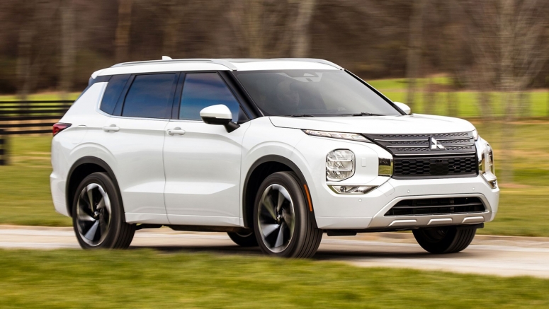 2022 Mitsubishi Outlander pricing and fuel economy numbers