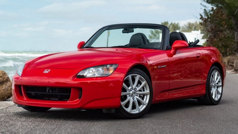 This Honda S2000 AP2 Has Driven Just 1,900 Miles, But It'll Cost You Over $51K