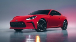 2022 Toyota GR 86 First Ride | Hanging out for a lap with a professional drifter