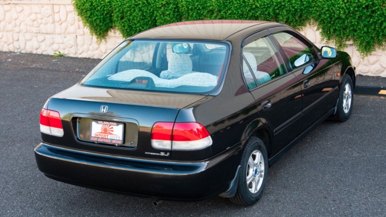 There was once a Honda Civic named the Honda Integra