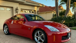 This Pristine 2007 Nissan 350Z Has Only Been Driven 2,138 Miles