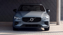 2023 Volvo S60 And V60 Facelift Quietly Unveiled With Subtle Changes And An Android-Based Infotainment