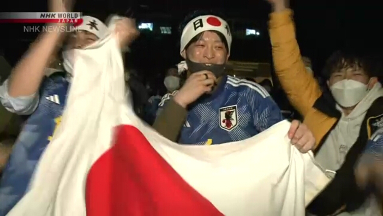 Soccer fans in Tokyo delighted at Japanese team's victory