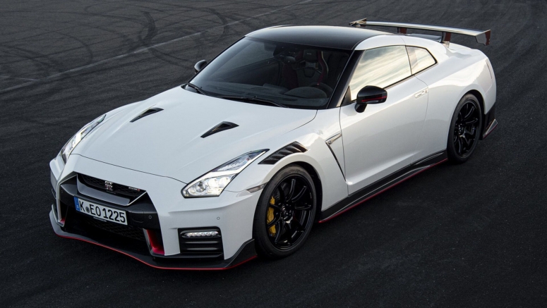 Nissan Could Send Out The R35 GT-R With Another Special 710 HP Version