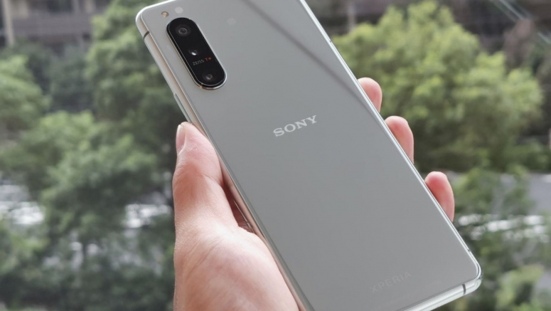 Xperia 5 II: First hands-on photos