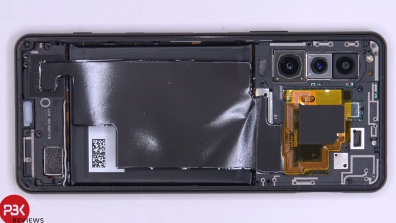 Xperia 5 II in teardown video; highlights engineering effort to keep it cool