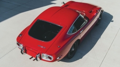 Ultra-Rare LHD 1967 Toyota 2000GT Racks Up $912k At Auction